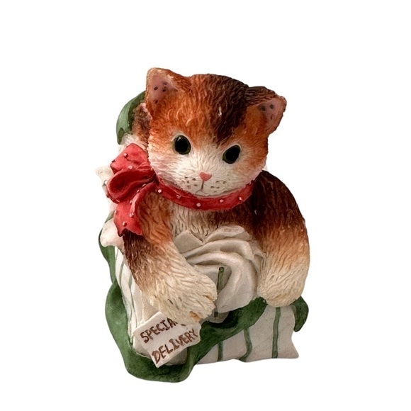 Calico Kittens 'I’m All Yours' Figurine - Picture 2 of 7